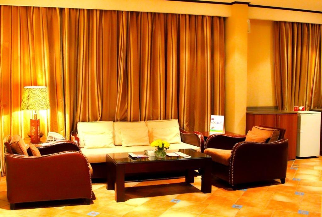Mercure Value Hotel Эр-Рияд Экстерьер фото