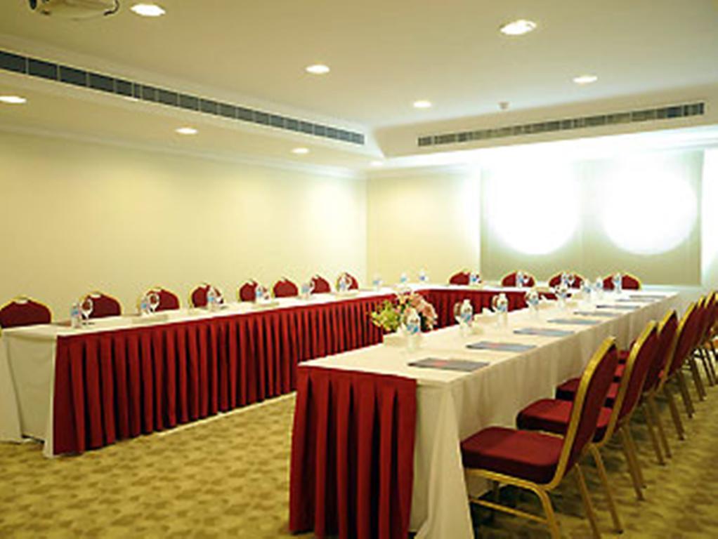 Mercure Value Hotel Эр-Рияд Экстерьер фото