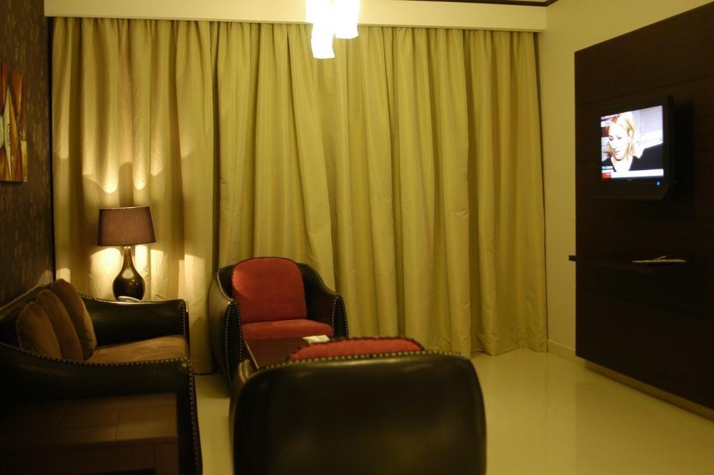 Mercure Value Hotel Эр-Рияд Экстерьер фото